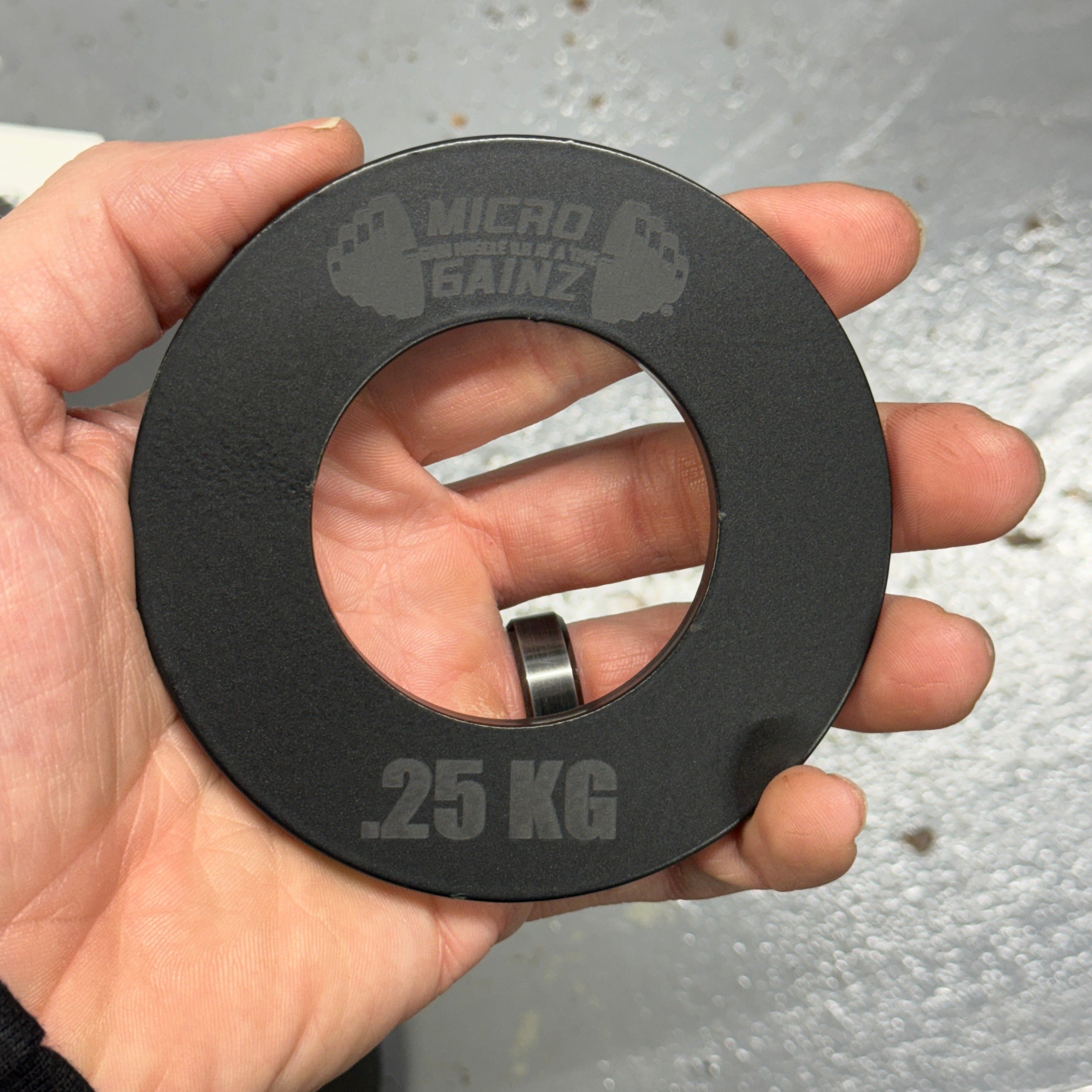 Micro Gainz Olympic Size Kilogram Fractional Weight Plates Set of 4 Steel Plates (2-.25KG and 2-.50KG)
